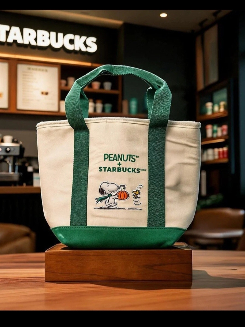 Starbucks X Peanuts Tote 2026 Limited Edition